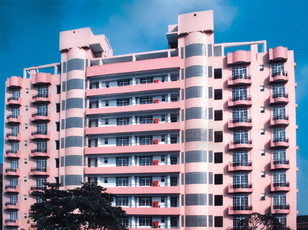 PALM COURT APARTMENTS AT 1B, 6TH LANE, COLOMBO 3.