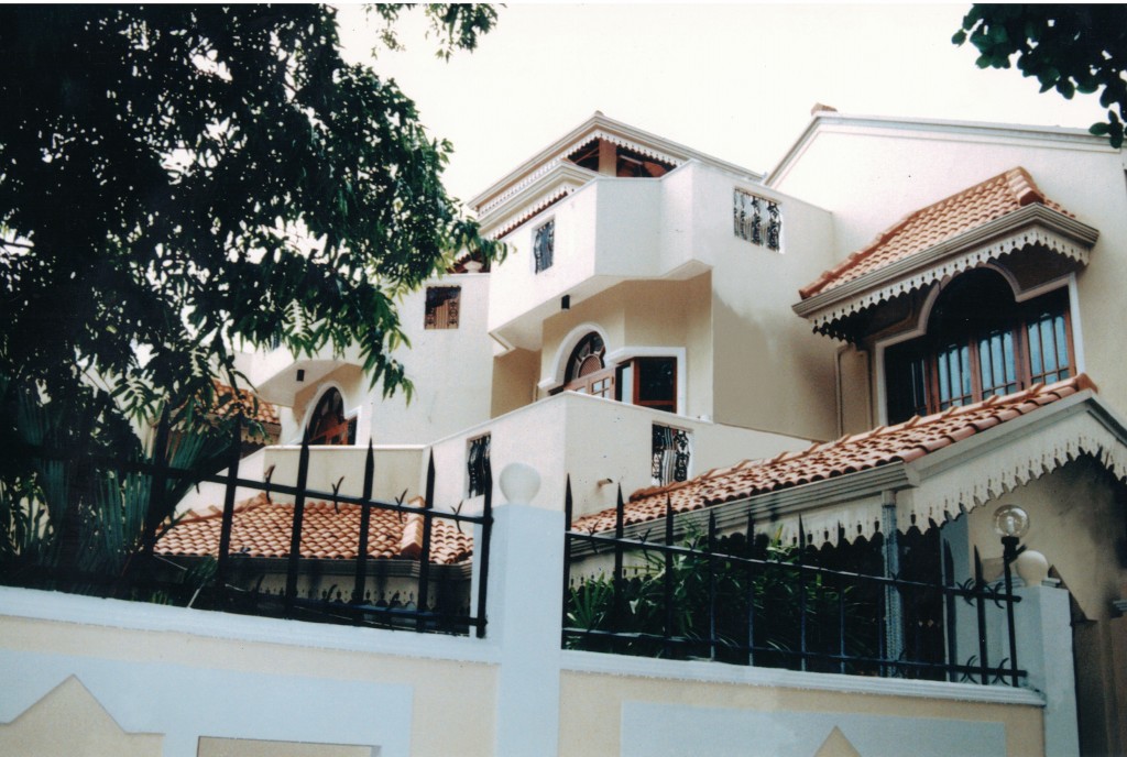 Residential Bungalow at Queens Road, Colombo 3.